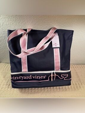 Vineyard Vines for Target Navy Pink Cooler Tote Bag NWT Zip Bottom Compartment